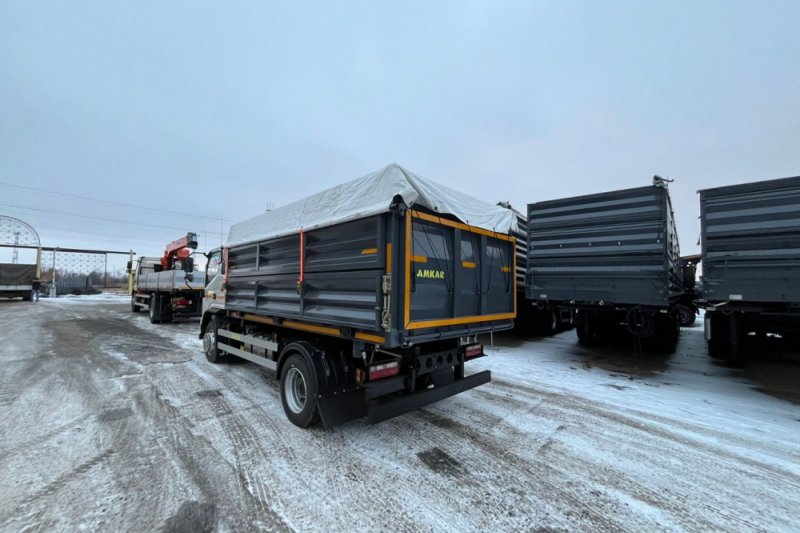 Самосвал AMKAR 658984-10